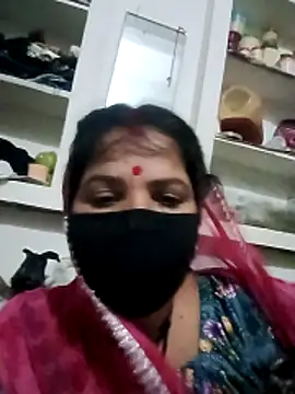 Hott locky online show from May 2026 05:20:02 PM