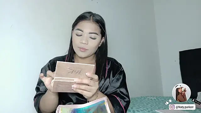 Natashaparker   online show from March 2026 09:43:02 PM