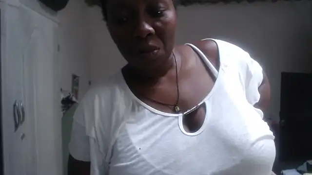 Snapshot of rachelexoticgirl chatting on May 2026 04:26:01 PM rachelexoticgirl online show from May 2026 04:26:01 PM