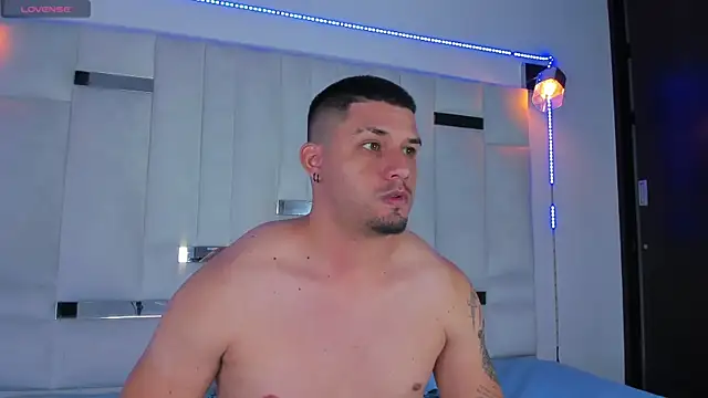 Jacob19  online show from September 2025 02:06:02 AM