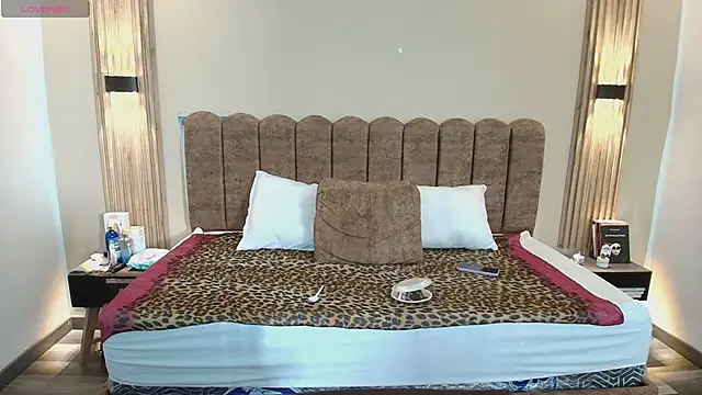 Snapshot of Sasharosee2 chatting on September 2025 12:07:01 PM Sasharosee2 online show from September 2025 12:07:01 PM