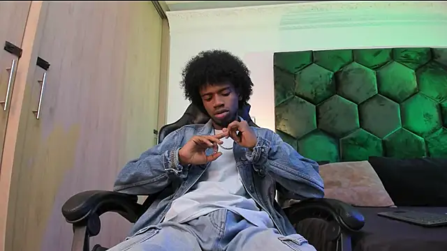 AllexJacob online show from February 2026 01:16:01 PM