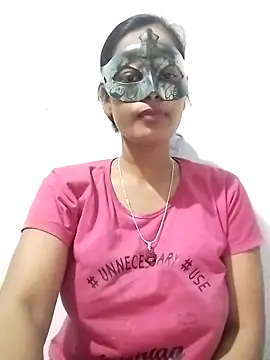 ms-naina online show from April 2026 07:33:02 PM