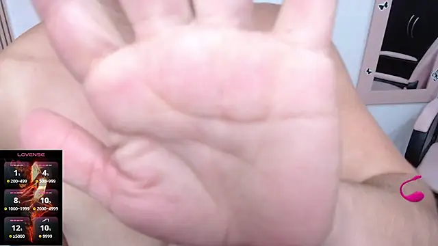 camilavargas  online show from November 2025 11:31:01 PM