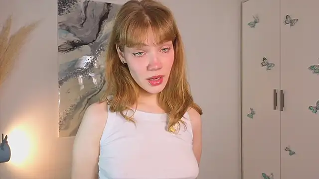 pienaple online show from October 2025 04:46:02 AM