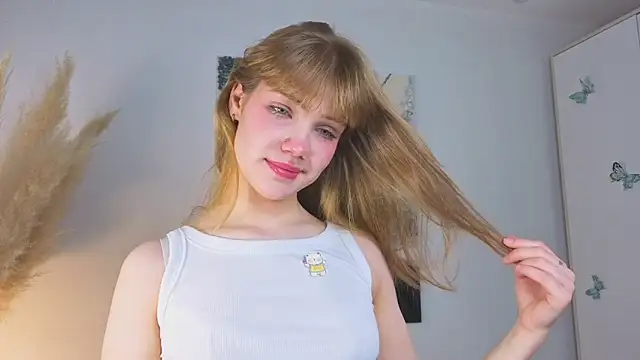 pienaple online show from October 2025 04:07:02 AM