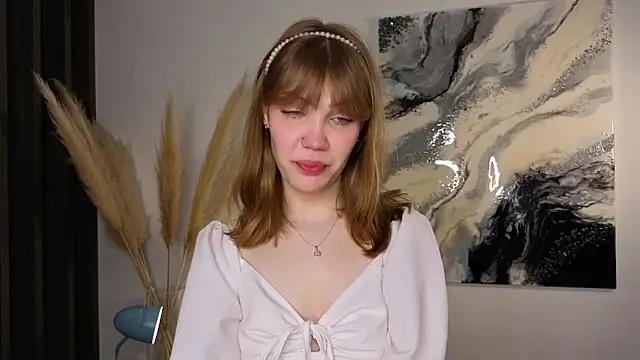 Snapshot of pienaple chatting on February 2026 04:11:01 AM pienaple online show from February 2026 04:11:01 AM