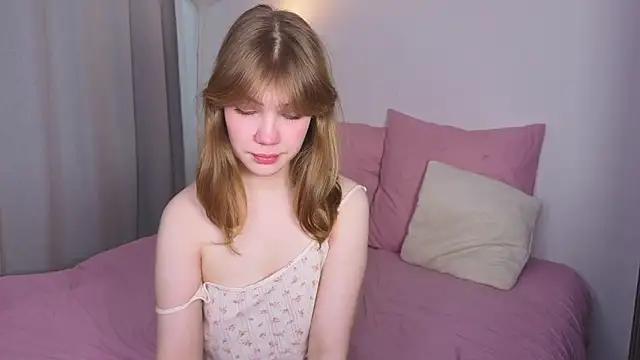 Snapshot of pienaple chatting on February 2026 04:11:01 AM pienaple online show from February 2026 04:11:01 AM