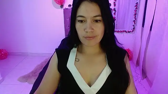 cristal1609 online show from September 2025 01:36:02 PM