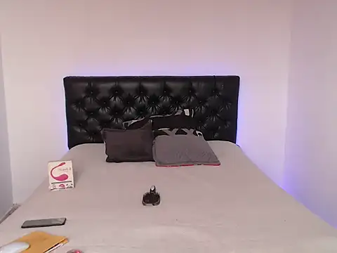 Lunadool online show from March 2026 02:11:02 PM