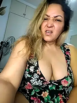 Lunita86 online show from October 2025 02:13:01 PM