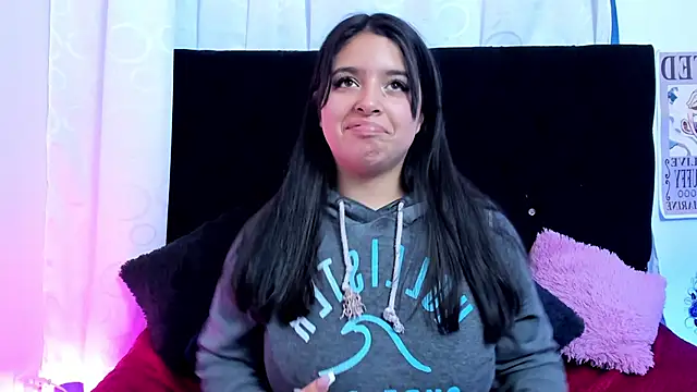 queen salomme online show from January 2026 09:42:01 PM