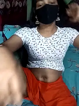 Snapshot of Cute_Couple59 chatting on April 2026 06:28:01 PM Cute Couple59 online show from April 2026 06:28:01 PM