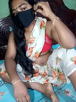 Snapshot of Cute_Couple59 chatting on April 2026 05:18:01 PM Cute Couple59 online show from April 2026 05:18:01 PM