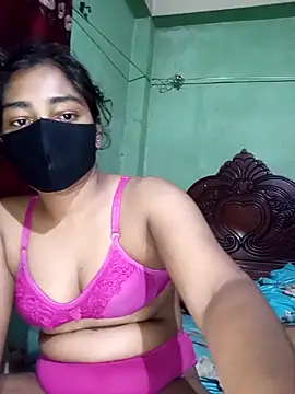 Snapshot of Cute_Couple59 chatting on April 2026 09:39:33 PM Cute Couple59 online show from April 2026 09:39:33 PM