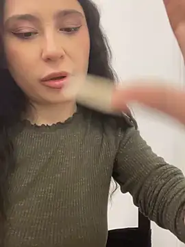 Valerie Ohara online show from October 2025 04:54:01 AM