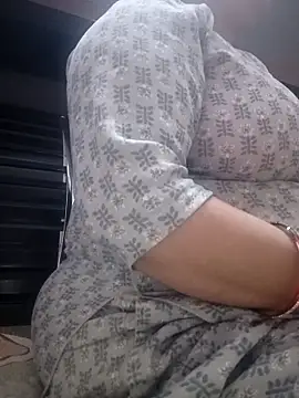 Snapshot of Jeya_thakur chatting on April 2026 02:47:02 PM Jeya thakur online show from April 2026 02:47:02 PM