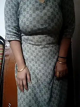 Snapshot of Jeya_thakur chatting on April 2026 05:56:01 AM Jeya thakur online show from April 2026 05:56:01 AM