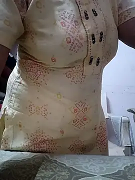 Snapshot of Jeya_thakur chatting on April 2026 05:13:01 AM Jeya thakur online show from April 2026 05:13:01 AM