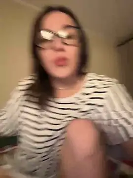 DeliceMaya online show from September 2025 02:21:01 PM