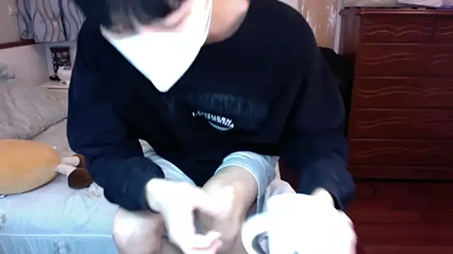 kai101010 online show from December 2025 02:36:02 PM