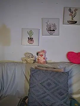 Suzanelee1 online show from November 2025 07:05:02 PM