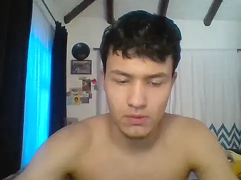 Snapshot of El_awo_ chatting on September 2025 06:57:02 PM El awo online show from September 2025 06:57:02 PM