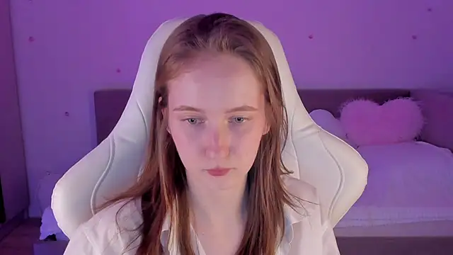 CrystalSoul  online show from November 2025 07:34:02 PM