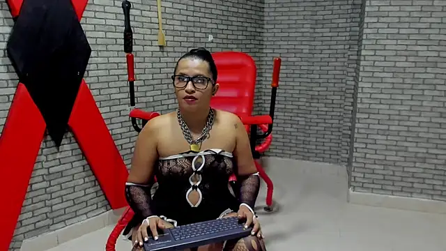 Snapshot of BDSM_MEDUZA chatting on September 2025 12:40:02 PM BDSM MEDUZA online show from September 2025 12:40:02 PM