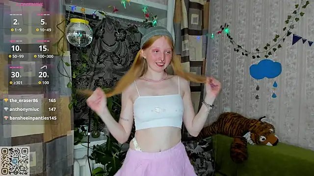 RitaSweety18 online show from September 2025 06:33:01 PM