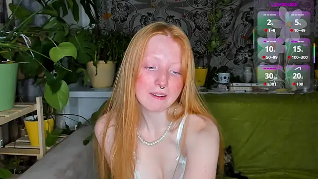 RitaSweety18 online show from October 2025 10:52:01 PM