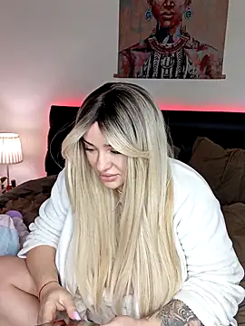 mariabloom9 online show from December 2025 05:48:02 AM