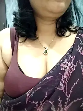 Snapshot of divya-jannu chatting on November 2025 08:07:01 PM divya-jannu online show from November 2025 08:07:01 PM