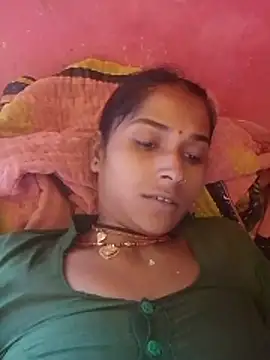Snapshot of Hot_reshmaji chatting on May 2026 05:57:02 AM Hot reshmaji online show from May 2026 05:57:02 AM