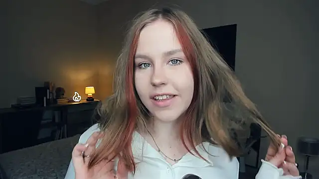 MaliaBourraine online show from September 2025 09:01:02 AM