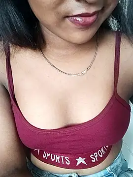 Snapshot of pari_rani7 chatting on May 2026 08:53:02 AM pari rani7 online show from May 2026 08:53:02 AM