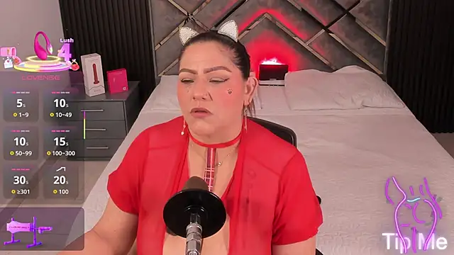 Aliyahsstone online show from December 2025 12:53:02 PM