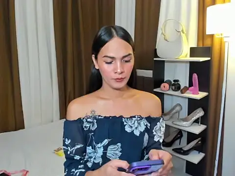 Sedictive Samantha online show from November 2025 04:51:02 PM