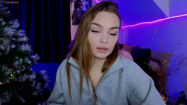 KitsyMoore online show from January 2026 01:03:01 PM