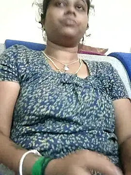 sweetqueen143 online show from January 2026 05:27:02 PM