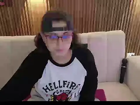 dirty feelena online show from May 2026 05:02:01 AM