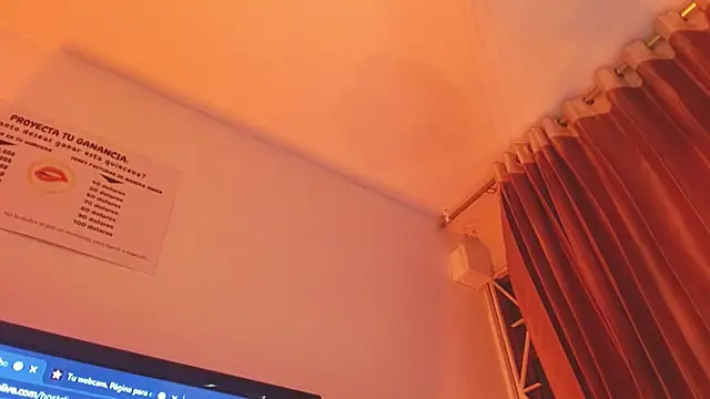 ladymooncs online show from November 2025 04:11:02 AM