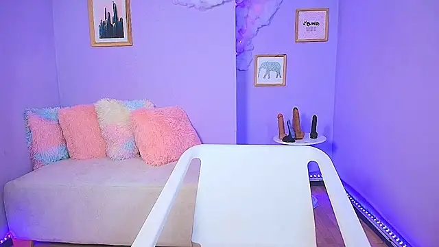 cat nasty online show from October 2025 08:44:02 PM