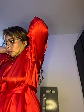 Nahomy th online show from October 2025 02:25:02 PM