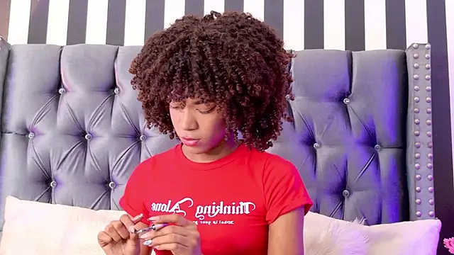 Stellaciel  online show from November 2025 10:15:02 PM