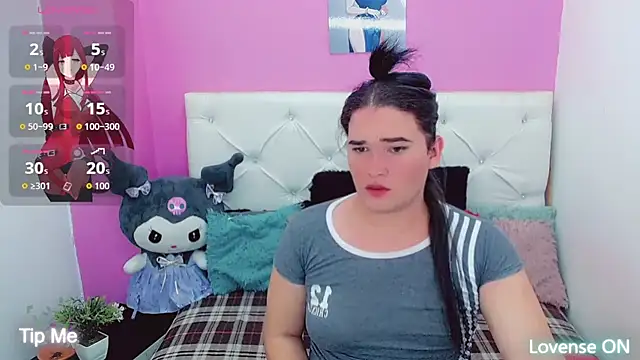 Snapshot of x_daniiela_x chatting on November 2025 05:34:01 PM x daniiela x online show from November 2025 05:34:01 PM