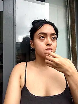 Grecia  x online show from October 2025 09:47:02 PM