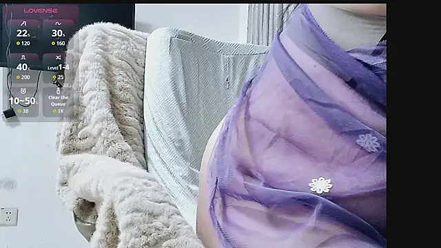 kiki-yuli online show from September 2025 02:41:01 PM