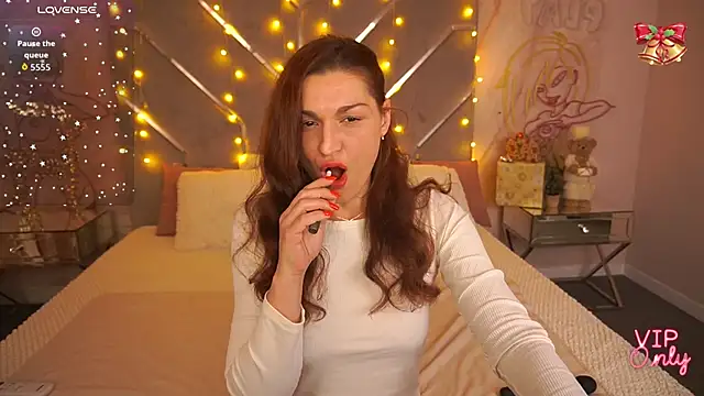 EllaGoldenn online show from January 2026 09:42:02 PM