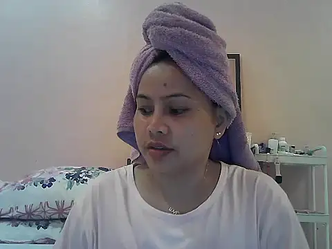 Amarrahlyn online show from November 2025 09:53:01 AM